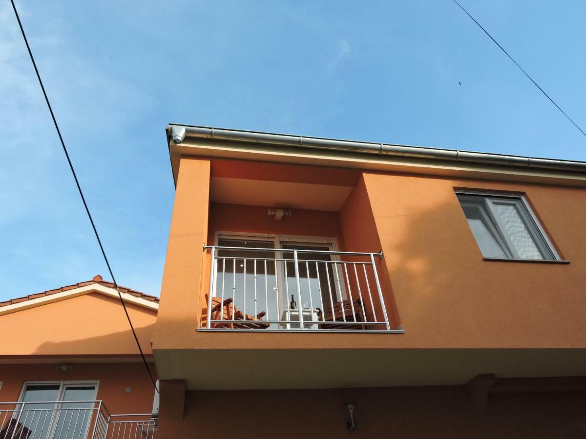 Apartment Perla *